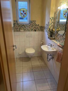 Gäste-WC EG