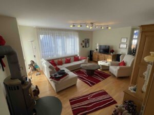Wohnzimmer mit Schwedenofen