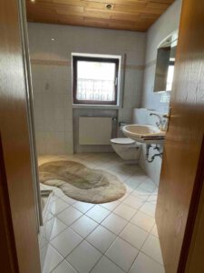 Badezimmer DG